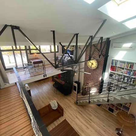 Rare ! Loft Atypique Centre-ville Parking Jardin