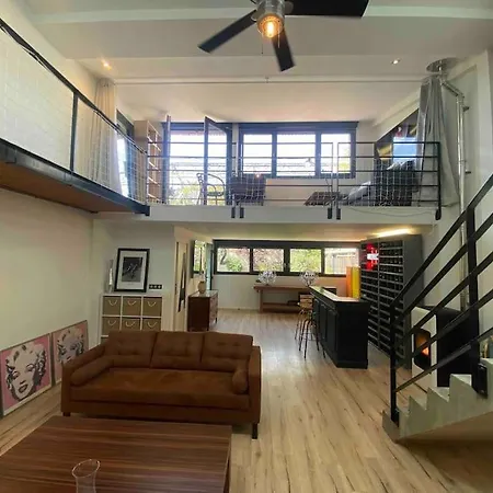 Rare ! Loft Atypique Centre-ville Parking Jardin Дом отдыха *