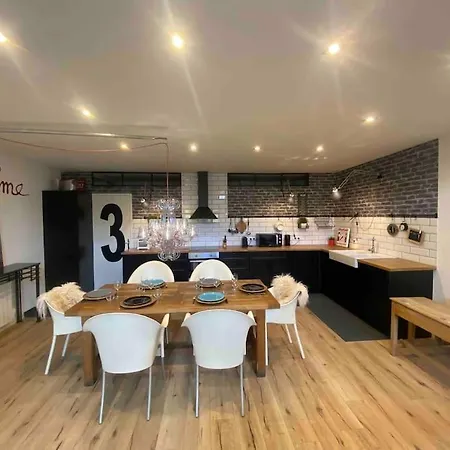 Holiday home Rare ! Loft Atypique Centre-ville Parking Jardin *