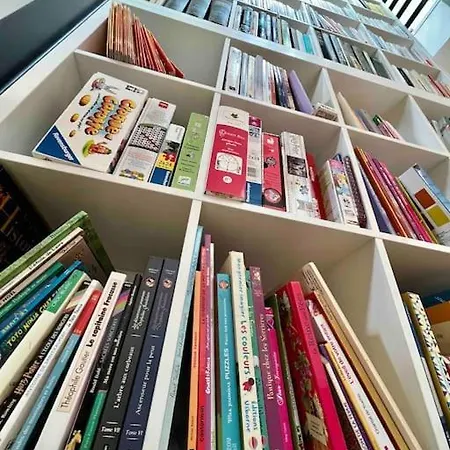 Ferienhaus Rare ! Loft Atypique Centre-ville Parking Jardin Reims